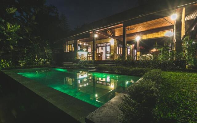 Luxury A Priori Ubud