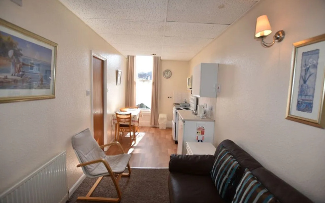 Brialene Holiday Apartments