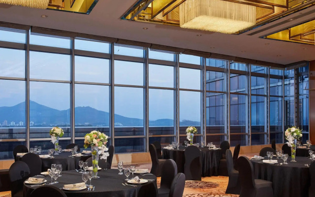 The Westin Nanjing Xuanwu Lake