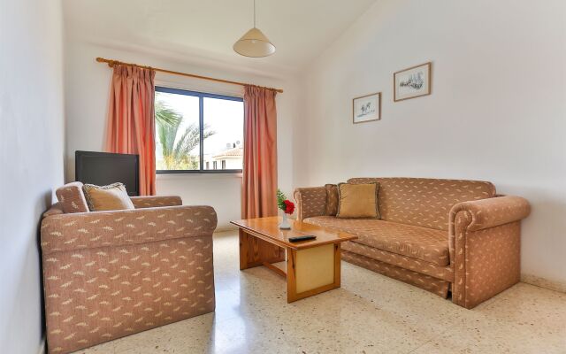 Tavros Hotel Apartments