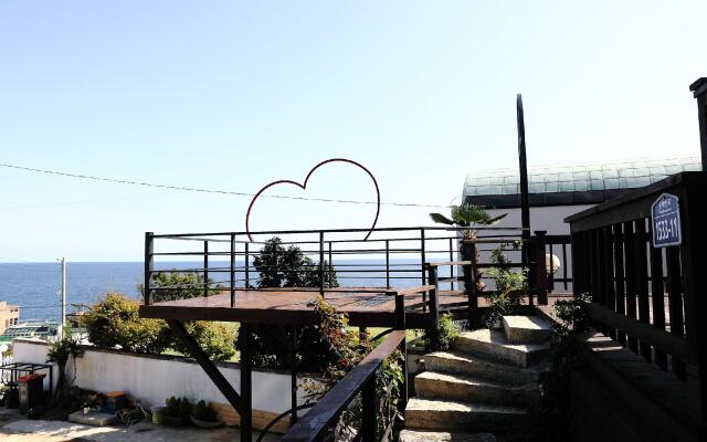 Gyeongju Happy Dream Pension