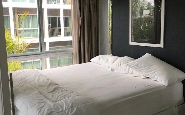 The Gallery Condo - D41 by Axiom