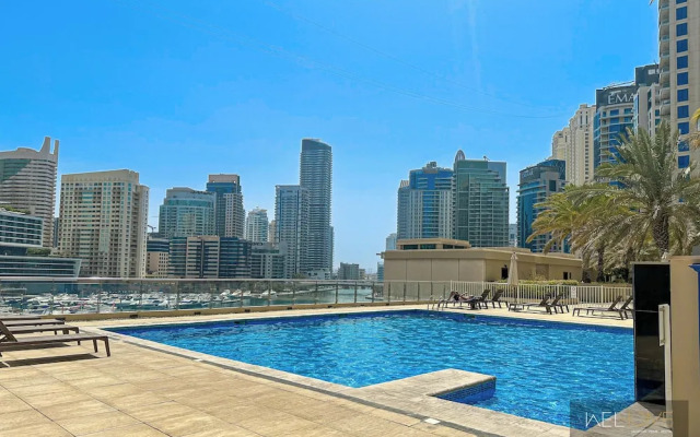WelHome - Stylish Breathtaking 2BR Apartment in Marina