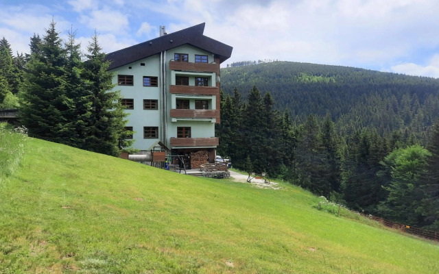 Velký apartmán Cihlarka pro až 17 osob