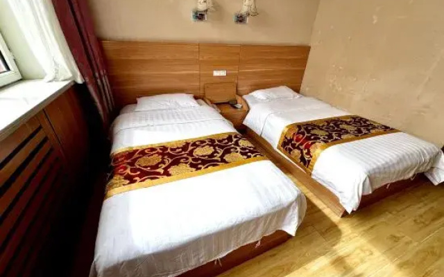 Prairie Pearl Express Hotel