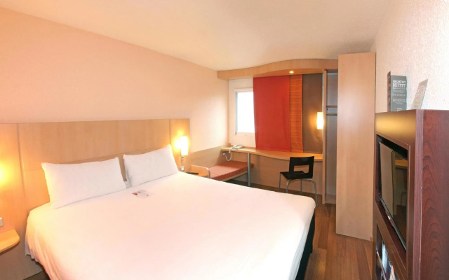 ibis Poitiers Sud