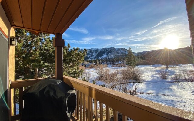 Snowcreek III 448 Pet-Friendly, Spacious and Bright, Gorgeous Meadow Views by RedAwning