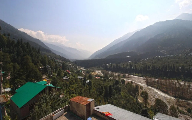 Hotel Bhrigu by OYO Rooms