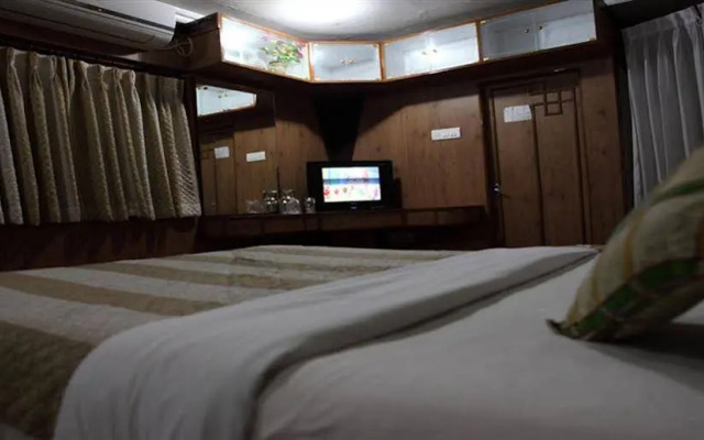 Hotel Nandini Palace
