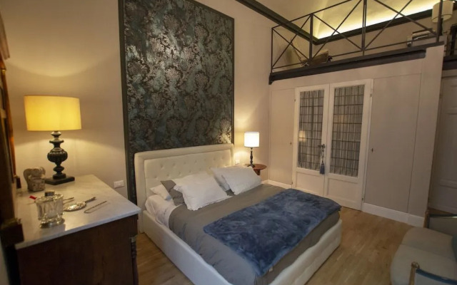 Flora Historical Luxury House