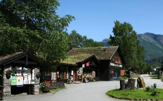Skjolden Vandrerhjem