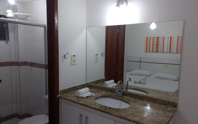 Casa 13 Condomínio Mont Moriá