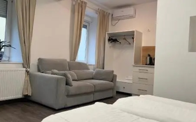 Apartment Zhang