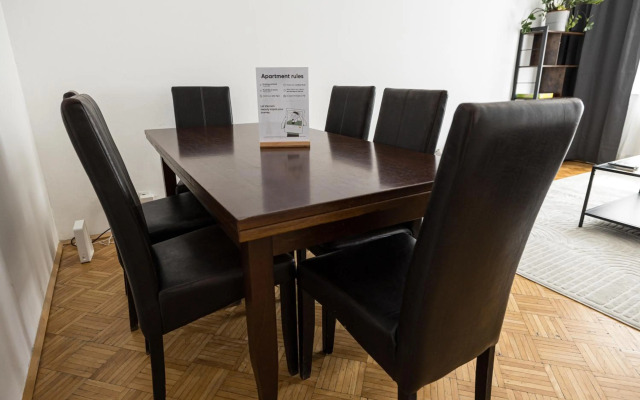 Retro Apartment in the city center.