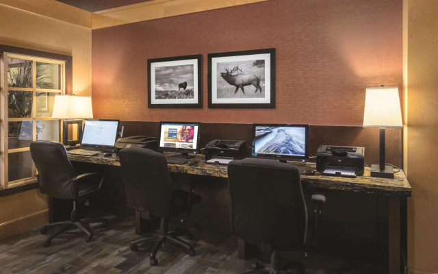 Best Western Ramkota Hotel