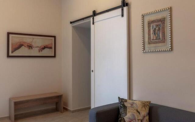 Mariella's House
