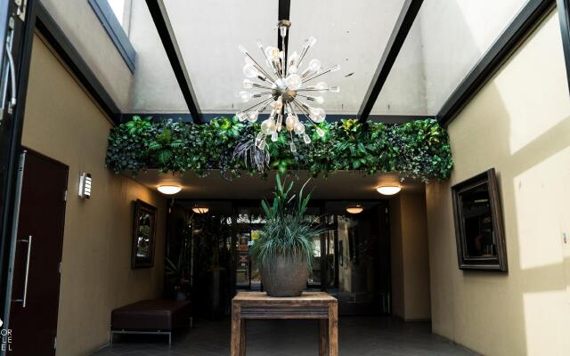 The Windsor Castle Hotel