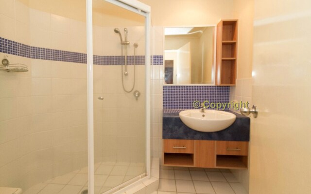 Pacific Royale Holiday Apartment 313