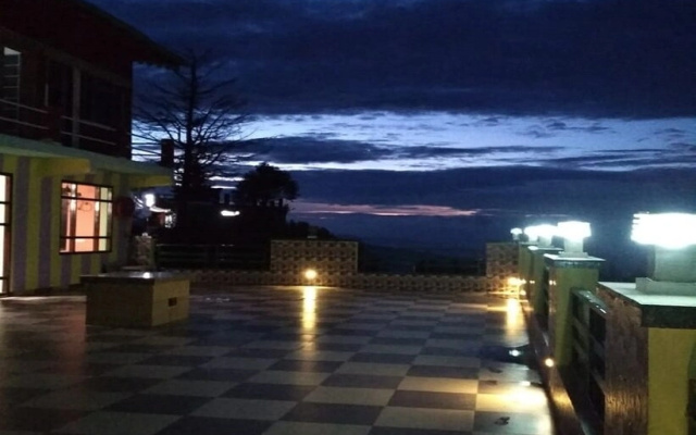 Montana Crowne Residency