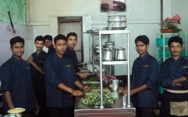 Hotel Darshan Executive