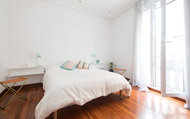 City Hall 1 Apartment by Aston & Wolf