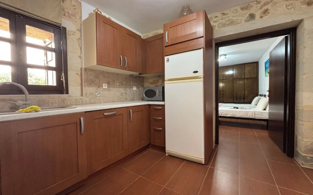 Electra Stone Suite