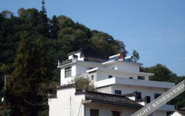 Shendu Canglongwan Hostel