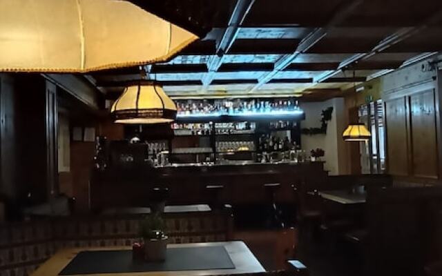 PLOSE Parkhotel & Residence