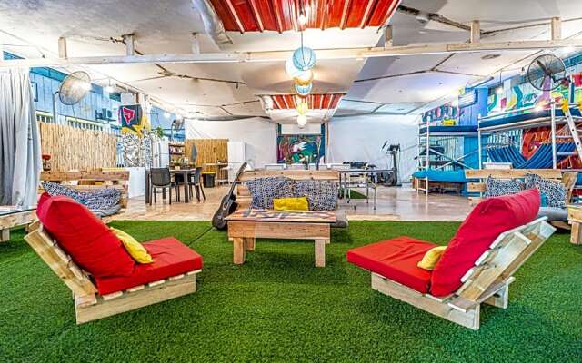 Marina Ben Gurion Hostel