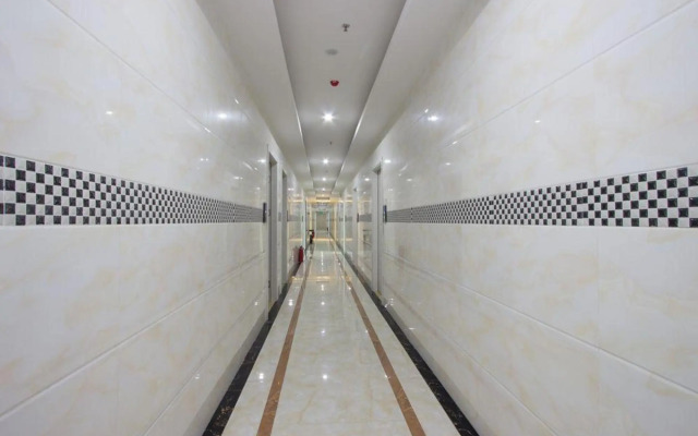 Huiquan Fashion Hotel (Dongguan Houjie Wanda Plaza)