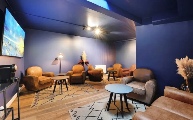 Studio With Rooftop Access - 4P - Vanves