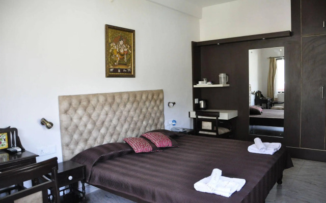 Hotel Divine Ganga Cottage