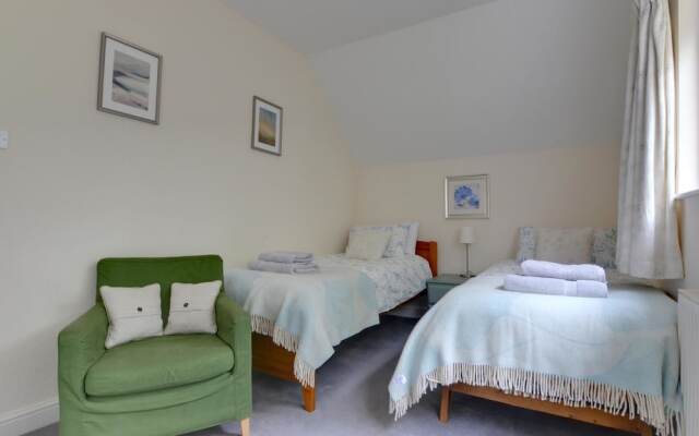 Modern Holiday Home in Hawkhurst Kent With Garden