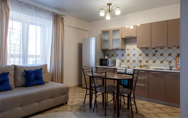 Гости на Строительном