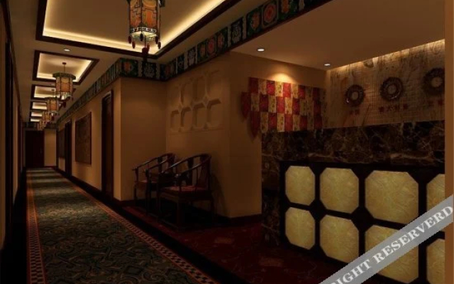 Yiyu Fengqing Theme Hotel