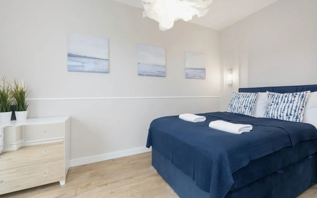 Nadbrzezna Apartments by Renters