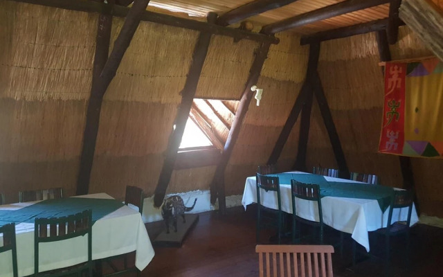 Nyangombe Safari Lodge