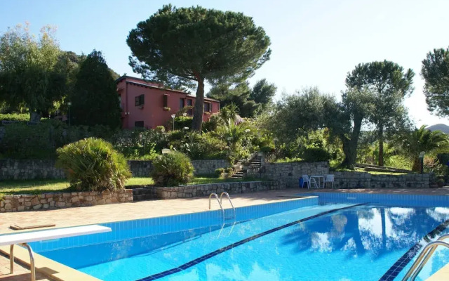 Luxurious Holiday Home in Collesano With Pool