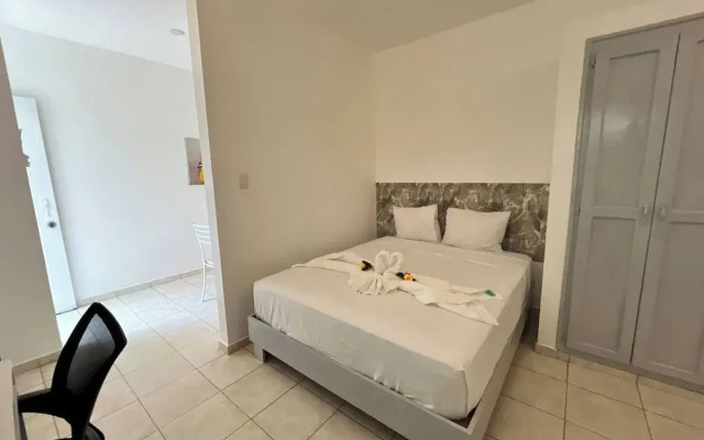 Secure 2-pers Apartment Close to the Beach