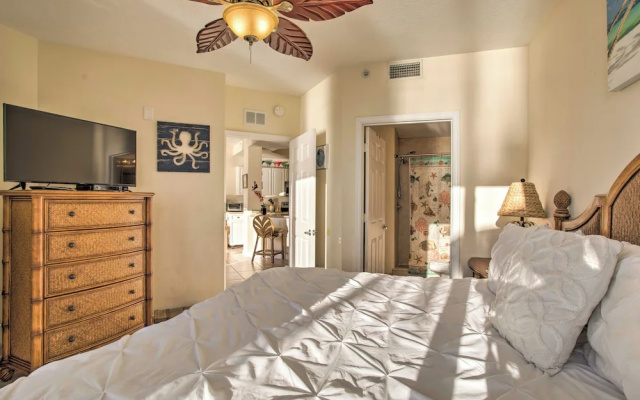 Private Balcony & Pool Access: Bayfront Retreat