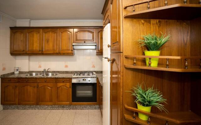 Turistiqa - Piso Carballo Ferrol Vutco01445