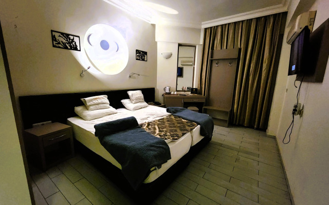 Cleopatra City Hotel