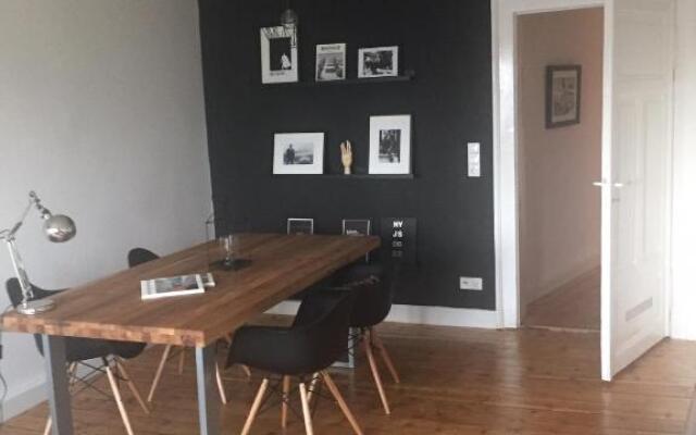 Luxe Apartment am Rhein
