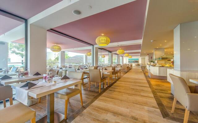 Marins Playa Suites