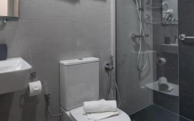 VV LOYANT CANTERAS "by henrypole home"