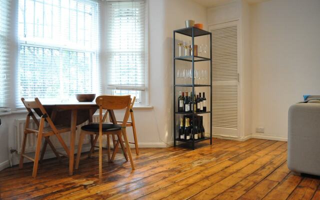 Fabulous 1 Bedroom Flat in Dalston Junction