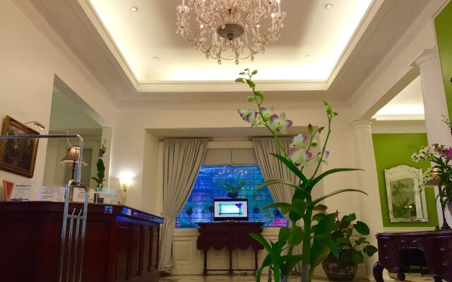 Orchid Garden Suites