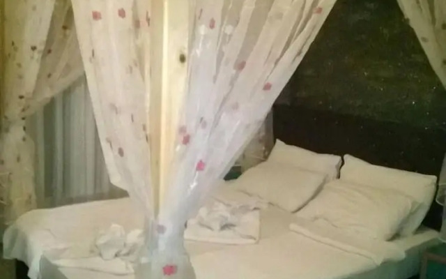 Selay Hotel