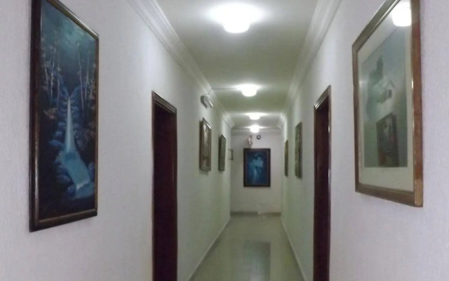 La Playa Suites