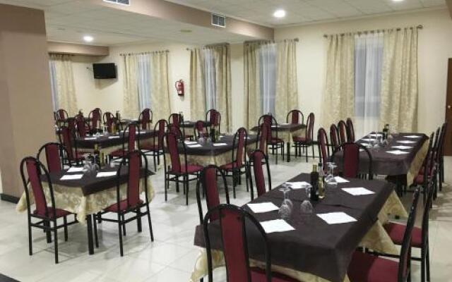 Apartahotel Don Juan-El Olivar de Segura